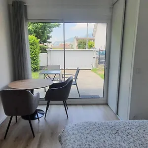 Appartement Calme Dans Habitee, Parking Prive Et Gratuit, Rhut